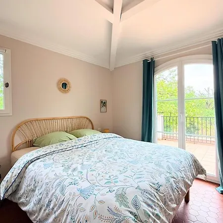 With Private Garden, Domaine Les Restanques * Grimaud