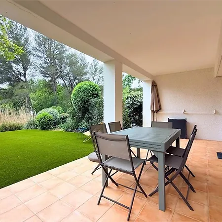 With Private Garden, Domaine Les Restanques * Grimaud
