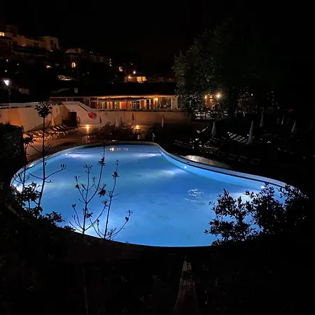 With Private Garden, Domaine Les Restanques * Grimaud